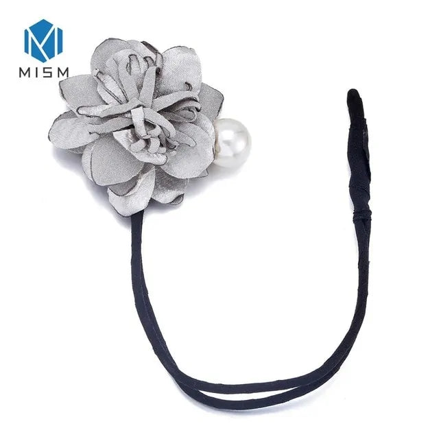 Elegant Woman Flower Donuts Twist Headband